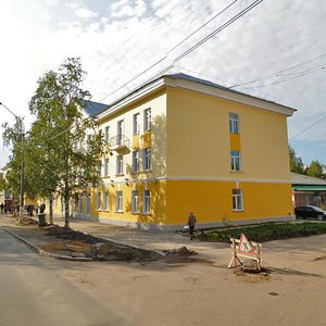 Сыктывкар, Улица Орджоникидзе, 14: фото