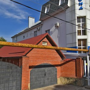 Akademika Pustovojta Street, 3 ، كراسنودار: صورة