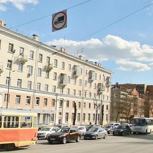 Chelyuskintsev Street, 92, Yekaterinburg: photo