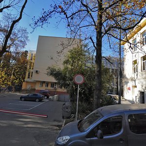 Navaginskaya Street, 18, Sochi: photo