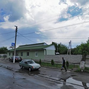 Vulytsia Vatutina, 98, : foto