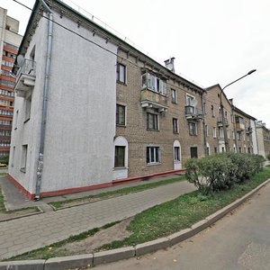 Sierafimovicha Street, 4, : foto