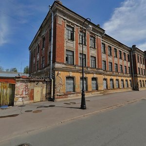 Petrovskaya Street, 7, Kronstadt: photo