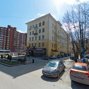 Chelyuskintsev Street, 1, Yekaterinburg: photo