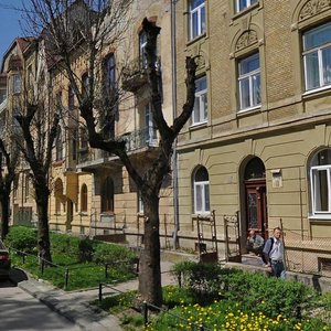 Parkova vulytsia, 10, Lviv: photo