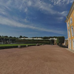 Razvodnaya Street, 2, Peterhof: photo