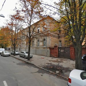Myronosytska Street, 16, : foto