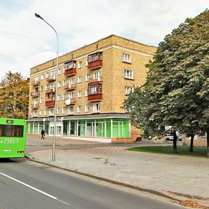 Минск, Улица Чкалова, 17: фото