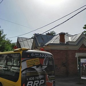Savushkina Street, 6, : foto