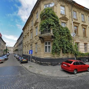 Vulytsia Popovycha, 2, Lviv: photo