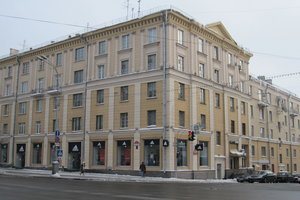 Niezaliezhnasci Avenue, 12, Minsk: photo