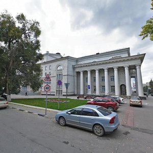 Teatralnaya ploshchad, 1, : foto