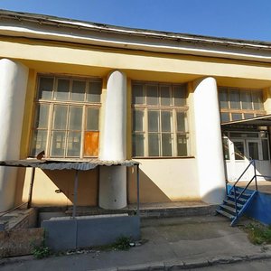 Bolshoy Vasilyevskogo Ostrova Avenue, 18, : foto