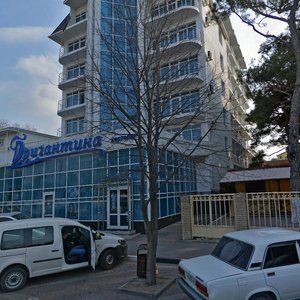 Revoliutsionnaia Street, 37, Gelendgik: photo