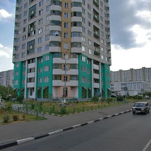 Москва, Братеевская улица, 18к1: фото