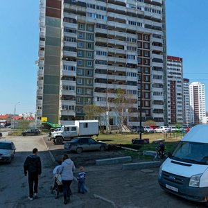 Екатеринбург, Улица Краснолесья, 18к1: фото