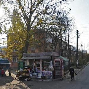 Vulytsia Komarova, 9, Uman: photo