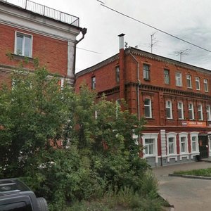 Gusarova Street, 22, Omsk: photo