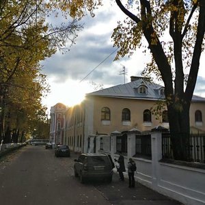 Revolyutsionnaya Street, 4А, Yaroslavl: photo