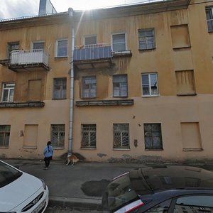 Bolshevistskaya Street, 6-8, : foto