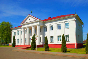 Крупки, Советская улица, 8: фото