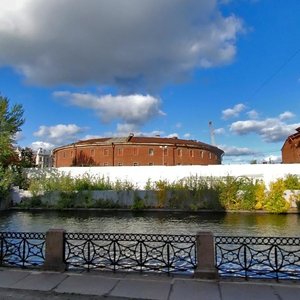 Naberezhnaya Admiralteyskogo kanala, 2Т ، سان بطرسبرغ: صورة