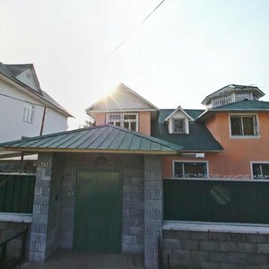 Serke Kozhamkulov Street, 151, Almaty: photo