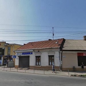 Storozhynetska vulytsia, 2, Chernivtsi: photo