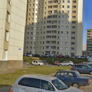 Bogdanovicha Street, 4, : foto