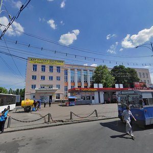 Pryvokzalna ploshcha, 2, : foto