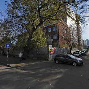 Usachyova Street, 7/1, Moscow: photo