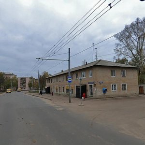 Geroev Stalingradskoy Bitvy Street, 17, : foto