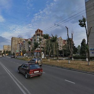 Primorskiy Boulevard, 15, Togliatti: photo