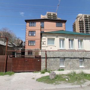 Rostov‑na‑Donu, Krasnykh Zor Street, 117: foto