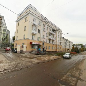 Pavlyukhina Street, 100, Kazan: photo