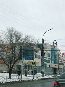 Омск, Улица 70 лет Октября, 26: фото