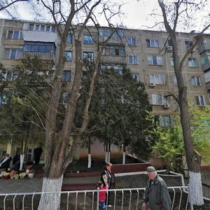 Smorzhevskogo Street, 4, Kerch: photo