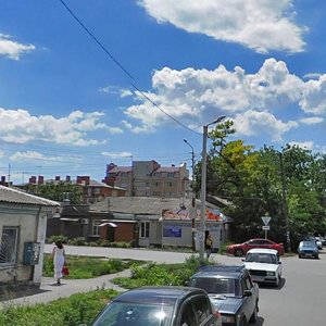 Rozy Lyuksemburg Street, 111, Taganrog: photo