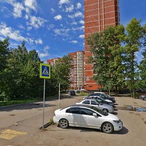 Ulitsa Dzerzhinskogo, 6, : foto