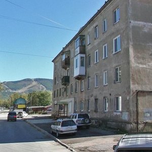 Kosmonavta Popovicha Street, 43, Yuzhno‑Sakhalinsk: photo