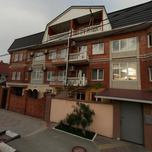 Iantarnaia Street, 42, Gelendgik: photo