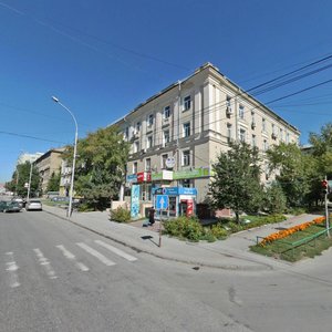 Новосибирск, Улица Ленина, 48: фото