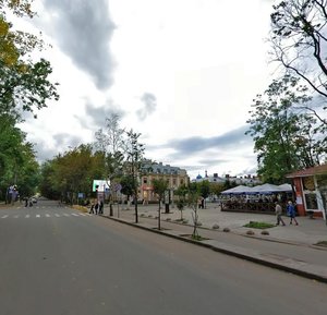 Гатчина, Улица Карла Маркса, 42: фото