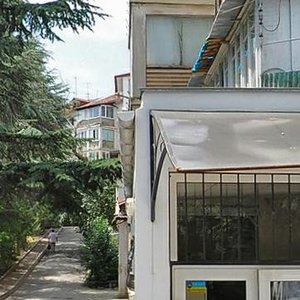 Ялта, Улица Сеченова, 13: фото
