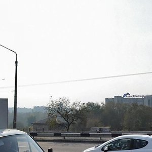 Vulytsia Yatsenka, 16, Zaporizhia: photo