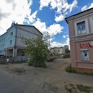 Рыбинск, Улица Луначарского, 12: фото