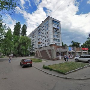 Vulytsia Ivana Ohiienka, 2, : foto