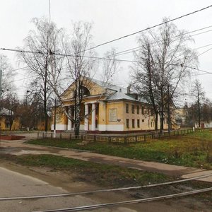 Molodyozhniy Avenue, 44Б, : foto