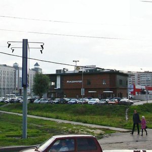 Казань, Улица Мулланура Вахитова, 1: фото