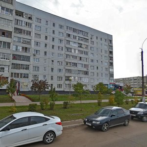 Елабуга, Проспект Мира, 65: фото